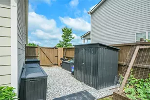 7750 Farrow Pass Cir, Cumming, GA 30028 - Photo 49