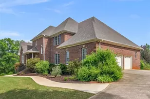 1302 Chester Pl, McDonough, GA 30252 - Photo 33