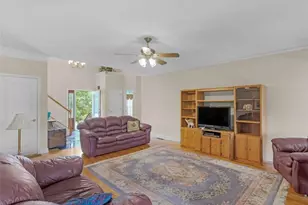 1302 Chester Pl, McDonough, GA 30252 - Photo 3