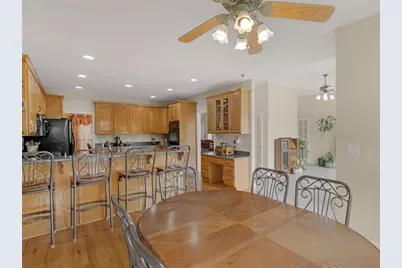 1302 Chester Place, McDonough, GA 30252 - Photo 9