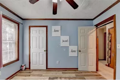 2154 Crystal Lake Drive, Lawrenceville, GA 30044 - Photo 37