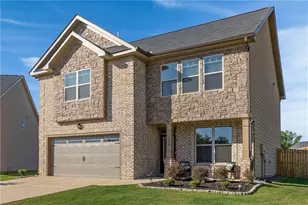 1740 Middle Brk Dr, Conyers, GA 30012 - Photo 3