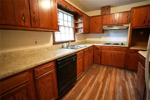 7598 Connell Dr, Jonesboro, GA 30236 - Photo 13