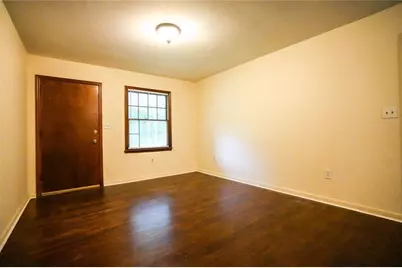 7598 Connell Drive, Jonesboro, GA 30236 - Photo 5