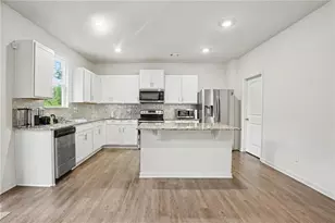 477 Starbuck Parkway, Pendergrass, GA 30567 - Photo 3