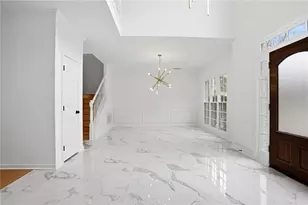 265 Marchand Ct, Atlanta, GA 30328 - Photo 5