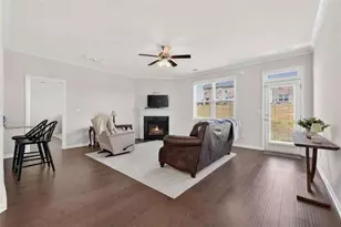 924 Dexter Dr, Stockbridge, GA 30281 - Photo 9