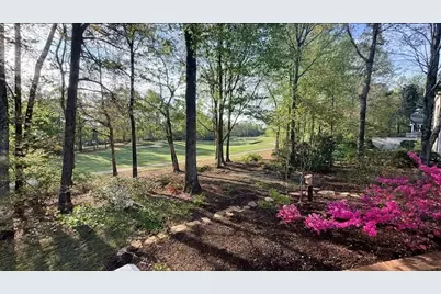 5570 Stoneleigh Drive, Suwanee, GA 30024 - Photo 23