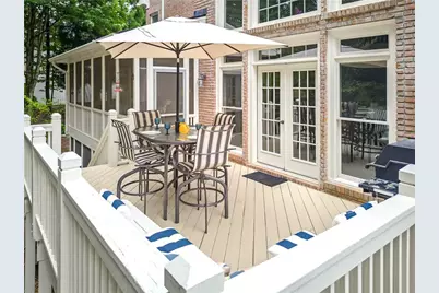 5570 Stoneleigh Drive, Suwanee, GA 30024 - Photo 21