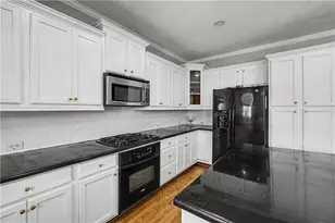 6235 Carriage Gate Ln, Mableton, GA 30126 - Photo 9