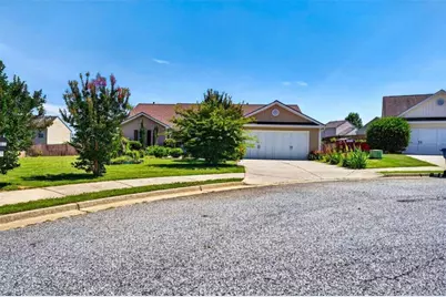1312 Dianne Way, Winder, GA 30680 - Photo 5