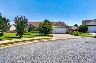 1312 Dianne Way, Winder, GA 30680 - Photo 5