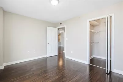 2870 Pharr Court South NW #2001, Atlanta, GA 30305 - Photo 11