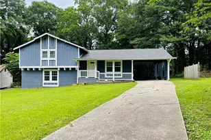 9006 Gatewood Dr, Jonesboro, GA 30238 - Photo 1