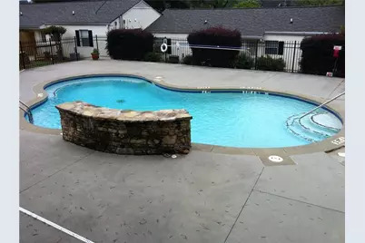 1581 Stone Gate Lane SE, Atlanta, GA 30317 - Photo 5