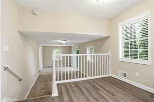 2296 Aurie Dr, Decatur, GA 30034 - Photo 11