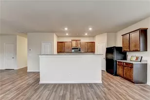 811 Independence Ave, Pendergrass, GA 30567 - Photo 15