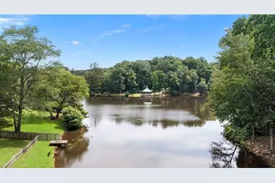 3933 John Hopkins Ct, Decatur, GA 30034 - Photo 5