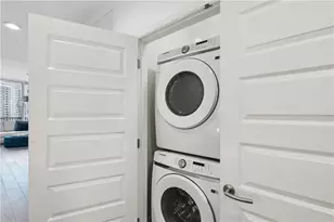 1080 Peachtree St, Atlanta, GA 30309 - Photo 29