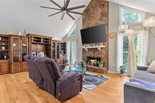 3291 Rae Pl, Lawrenceville, GA 30044 - Photo 9