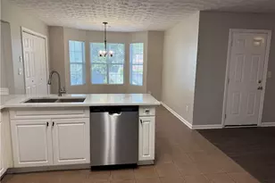 6424 Castle Ct Way, Lithonia, GA 30058 - Photo 19