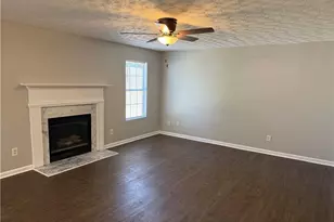 6424 Castle Ct Way, Lithonia, GA 30058 - Photo 23