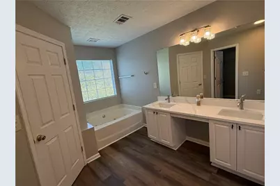 6424 Castle Court Way, Lithonia, GA 30058 - Photo 33