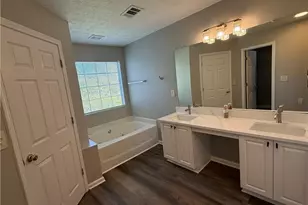 6424 Castle Ct Way, Lithonia, GA 30058 - Photo 33