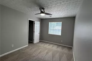6424 Castle Ct Way, Lithonia, GA 30058 - Photo 41