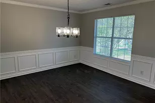 6424 Castle Ct Way, Lithonia, GA 30058 - Photo 13