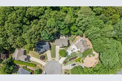 6000 Hampton Bluff Way, Roswell, GA 30075 - Photo 49