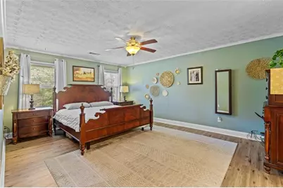 1463 Janice Court, Lilburn, GA 30047 - Photo 17
