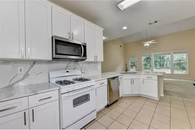 5073 Aurelia Trl, Suwanee, GA 30024 - Photo 17