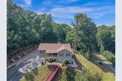 3105 Navajo Circle, Gainesville, GA 30501 - Photo 1