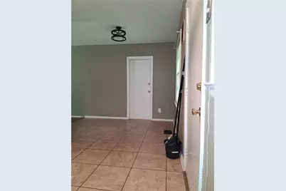 633 Currie Dr, Forest Park, GA 30297 - Photo 5