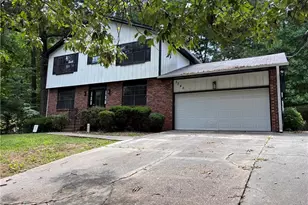 3745 Londonderry Ct, Lithonia, GA 30038 - Photo 1
