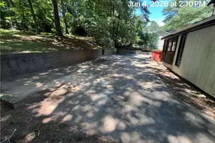 3745 Londonderry Ct, Lithonia, GA 30038 - Photo 5