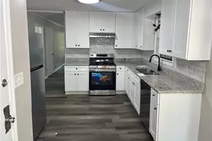 3745 Londonderry Ct, Lithonia, GA 30038 - Photo 7
