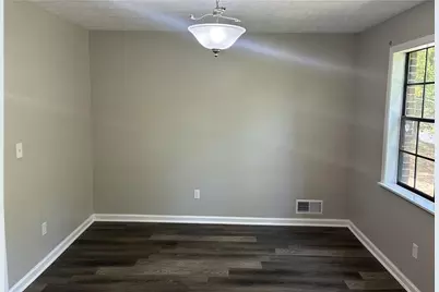 3745 Londonderry Court, Lithonia, GA 30038 - Photo 5