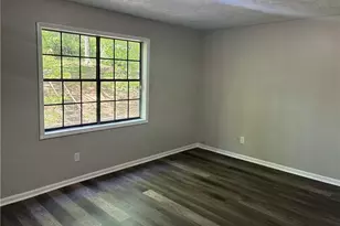 3745 Londonderry Ct, Lithonia, GA 30038 - Photo 13