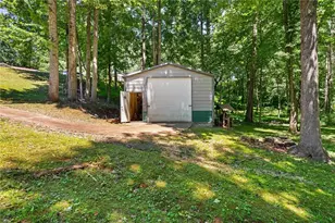 5310 Redfield Way, Flowery Branch, GA 30542 - Photo 51