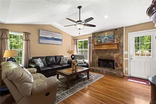 5310 Redfield Way, Flowery Branch, GA 30542 - Photo 17
