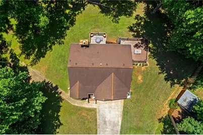 5310 Redfield Way, Flowery Branch, GA 30542 - Photo 3