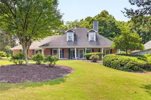 1650 Peachcrest Dr, Lawrenceville, GA 30043 - Photo 3