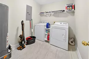 1650 Peachcrest Dr, Lawrenceville, GA 30043 - Photo 33