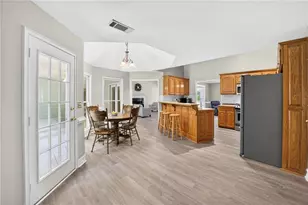 1650 Peachcrest Dr, Lawrenceville, GA 30043 - Photo 17