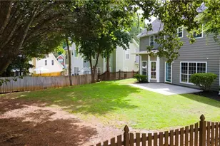 1607 Tunbridge Ln, Lawrenceville, GA 30043 - Photo 33