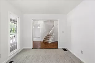 220 Braemar Rd, Fayetteville, GA 30215 - Photo 11