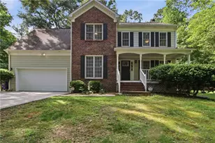 220 Braemar Rd, Fayetteville, GA 30215 - Photo 1