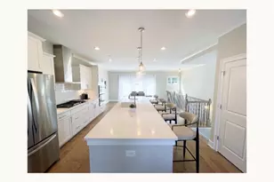 564 Ember Ln NW, Atlanta, GA 30318 - Photo 13